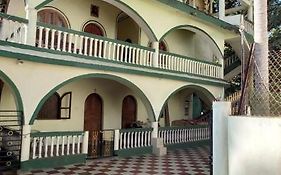 Joaquina's Guest House
