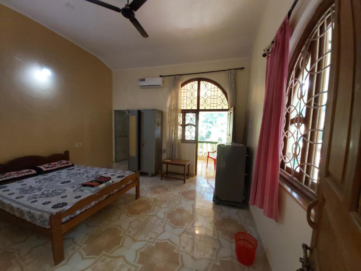 Joaquina'S Guest House Calangute Exterior photo
